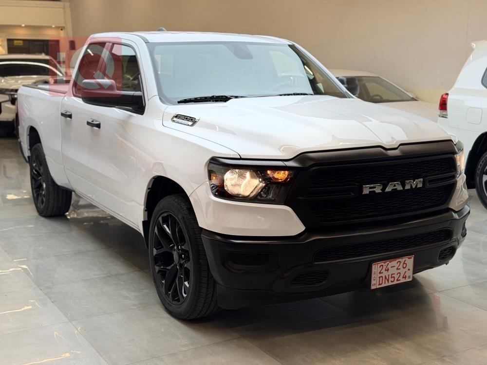 https://cdn.iqcars.io6db140bc-38e1-436c-847d-ba84a0e83006_1.jpg